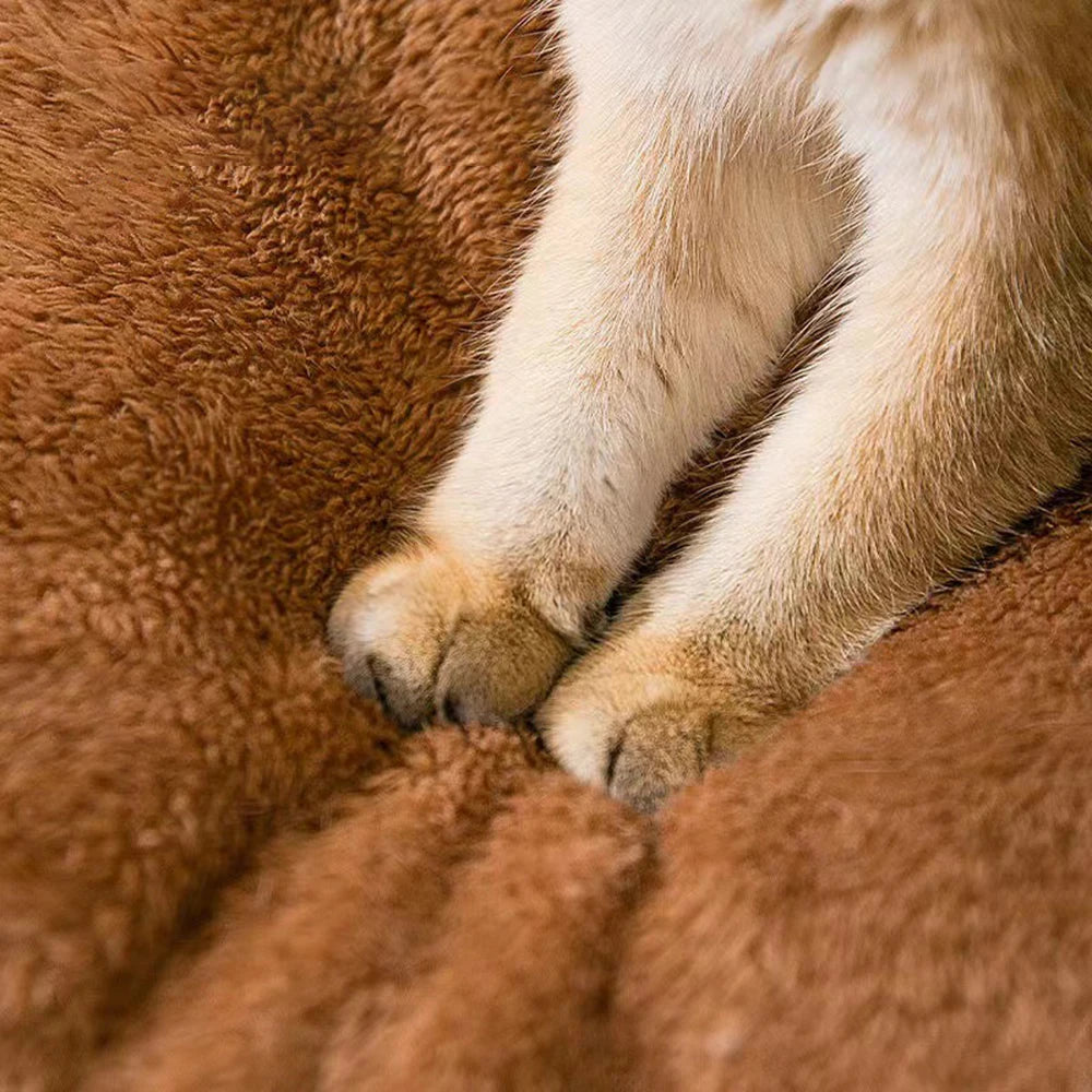 Four Season Universal Enclosed Pet Bed