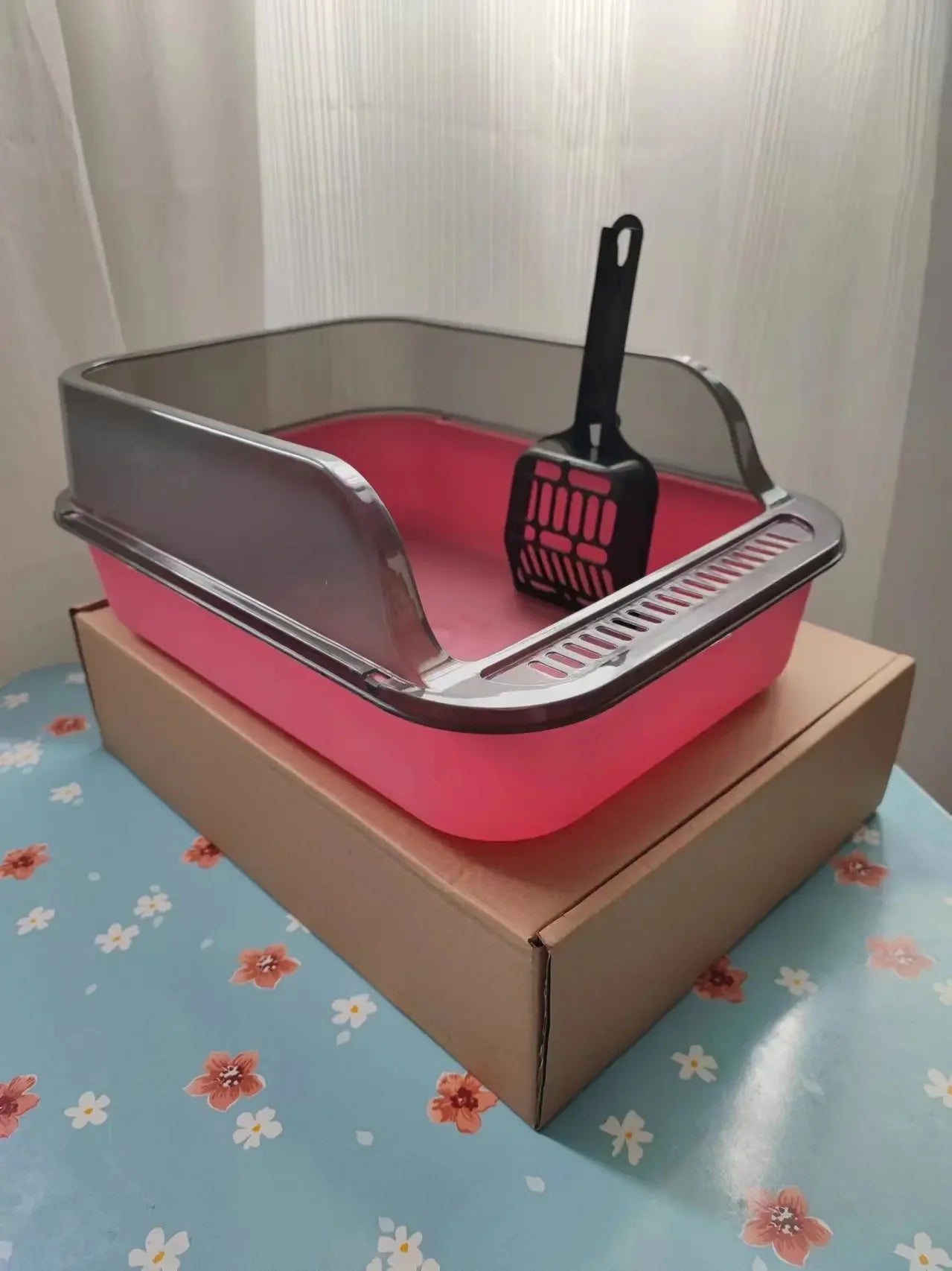 Cat Litter Box Set Large Fence Semi Enclosed Cat Litter Box Thickened Cat Toilet with Cat Litter Scoop Pet Supplies Cat Litter